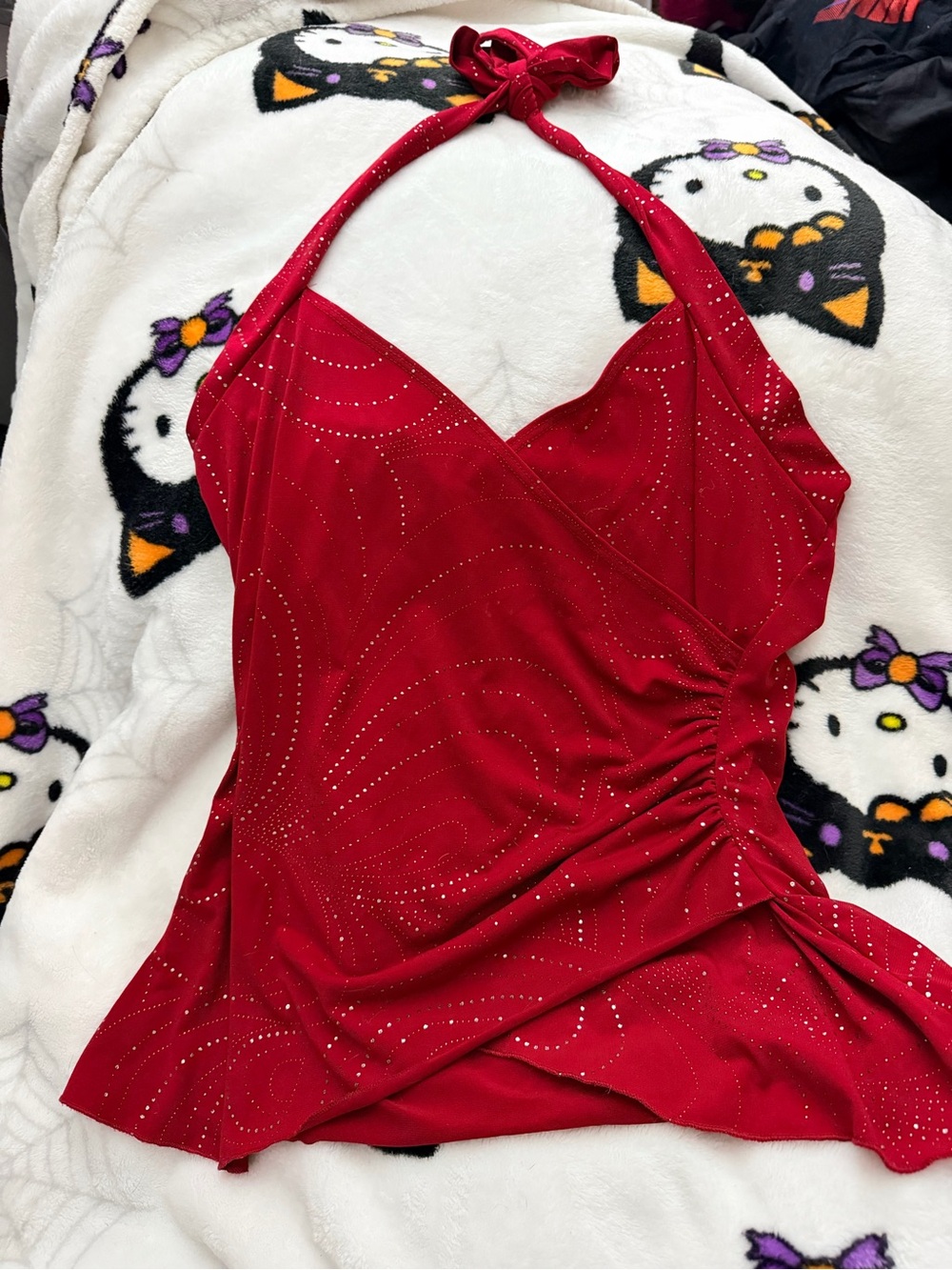 Interi Rare Y2K Halter tie top sequin